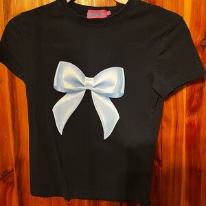 Like NEW Edikted shirt